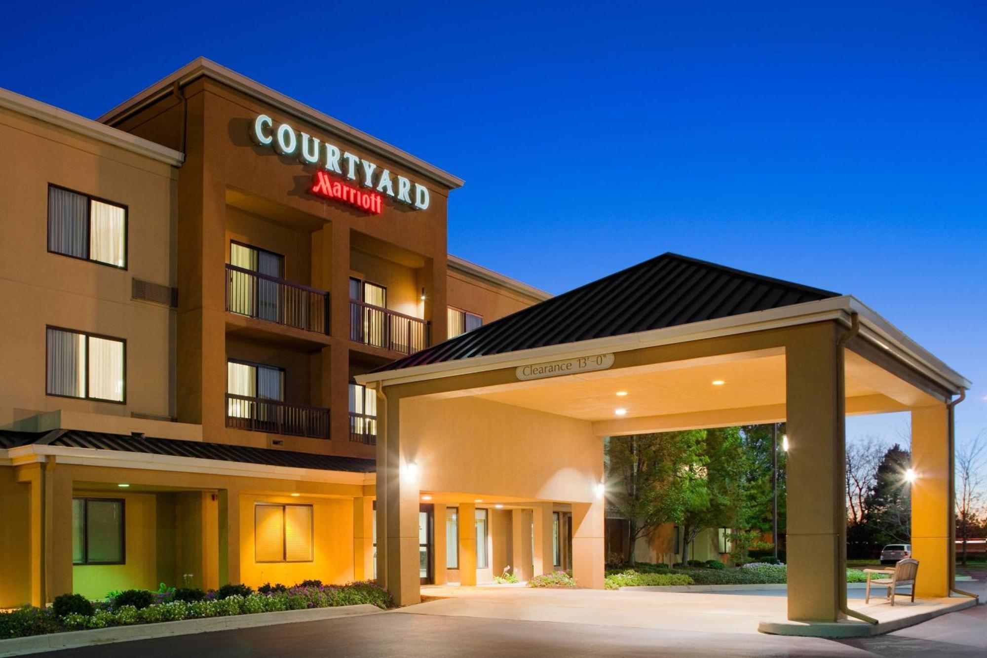 Готель Courtyard Toledo Rossford/Perrysburg Екстер'єр фото